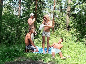 amateur allure erica teen shower girls